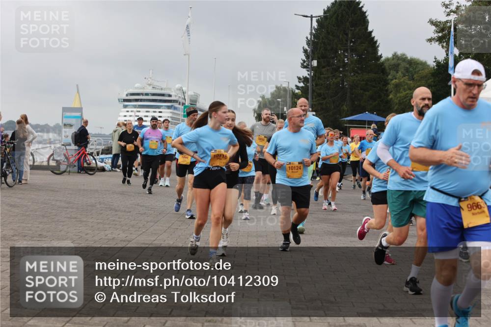 13.09.2026 - Kiel Lauf Andreas Tolksdorf http://msf.ph/oto/10412309 13.09.2026 10:02:42 Kiellinie 1094, 10116, 10124, 9663 meine-sportfotos.de
