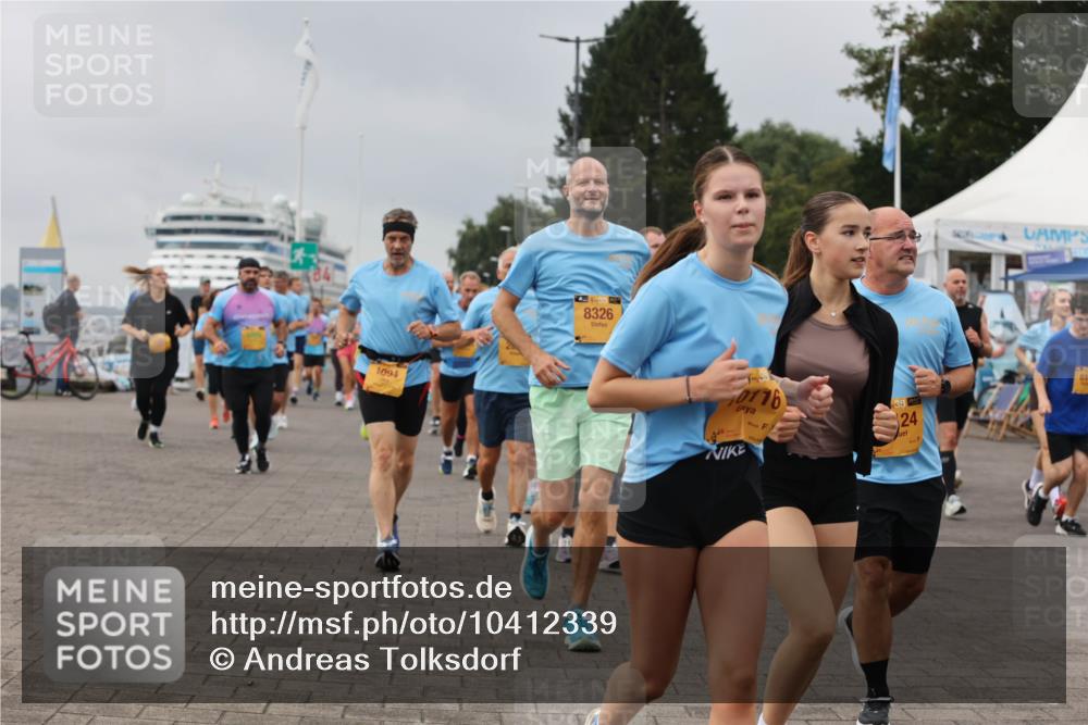 13.09.2026 - Kiel Lauf Andreas Tolksdorf http://msf.ph/oto/10412339 13.09.2026 10:02:44 Kiellinie 1094, 8326, 48, 24 meine-sportfotos.de