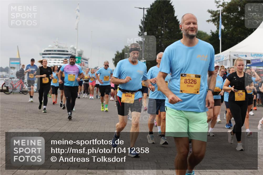13.09.2026 - Kiel Lauf Andreas Tolksdorf http://msf.ph/oto/10412358 13.09.2026 10:02:45 Kiellinie 1347, 6409, 1567, 1094, 1, 38, 8326, 1547, 574 meine-sportfotos.de