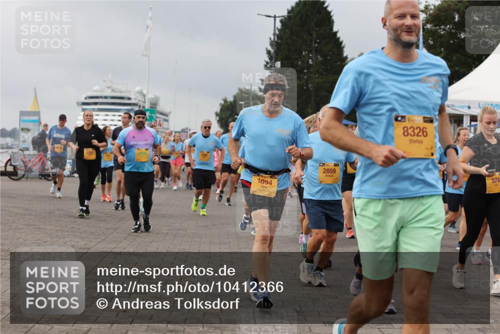 13.09.2026 - Kiel Lauf Andreas Tolksdorf http://msf.ph/oto/10412366 13.09.2026 10:02:46 Kiellinie 1347, 6409, 1094, 38, 2859, 1, 38, 8326, 574 meine-sportfotos.de