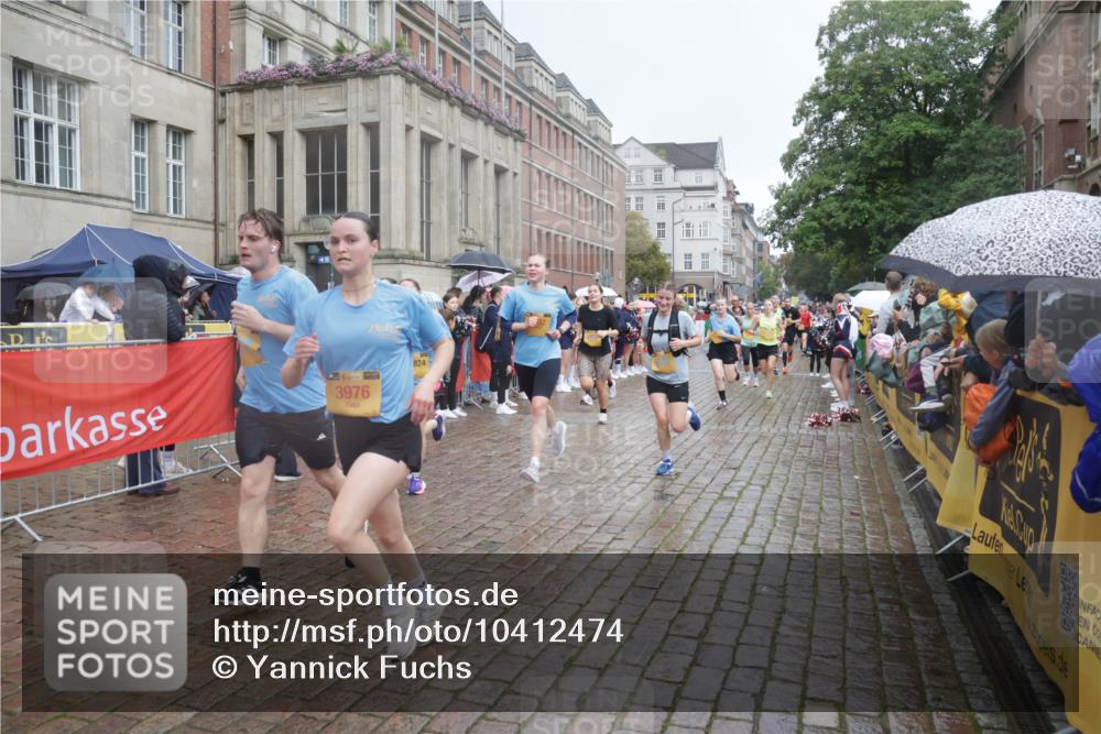 13.09.2026 - Kiel Lauf Yannick Fuchs http://msf.ph/oto/10412474 13.09.2026 10:43:43 Ziel 149, 371, 1029, 1536, 2317, 2653, 2971, 3123, 3258, 3292, 4143, 4493, 4541, 4669, 4801, 4850, 4941, 5059, 5127, 5419, 6096, 6368, 6716, 7351, 8037, 9281, 9337, 9823, 10247, 10683, 11213, 11438, 11774, 12763, 245, 485, 534, 610, 681, 1069, 1121, 1178, 1500, 1720, 1780, 2119, 2131, 2376, 2633, 2680, 2800, 2887, 2954, 3123, 3132, 3169, 3911, 3976, 4124, 4218, 4282, 4690, 4718, 5070, 5222, 5679, 5715, 5848, 6079, 6139, 6231, 6422, 6492, 6536, 6655, 1977, 5437 meine-sportfotos.de