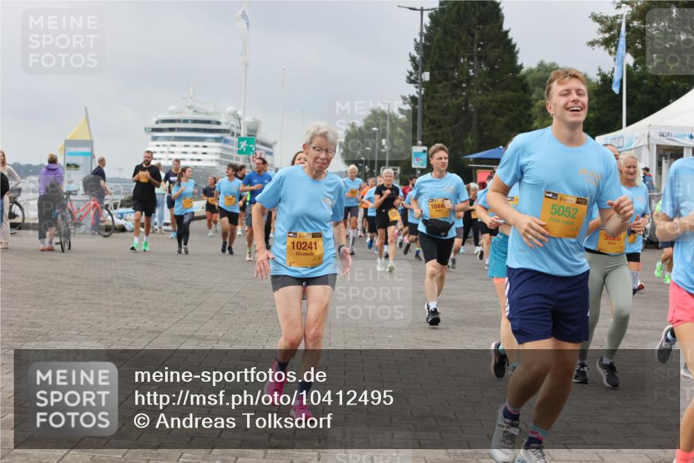 13.09.2026 - Kiel Lauf Andreas Tolksdorf http://msf.ph/oto/10412495 13.09.2026 10:02:57 Kiellinie 38, 10241, 1044, 138, 5052, 5026 meine-sportfotos.de