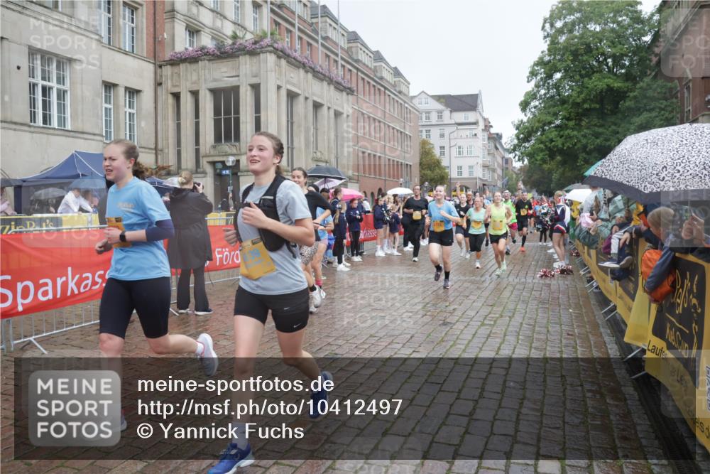 13.09.2026 - Kiel Lauf Yannick Fuchs http://msf.ph/oto/10412497 13.09.2026 10:43:44 Ziel 149, 371, 1029, 1536, 2317, 2653, 2971, 3258, 3292, 3734, 4143, 4493, 4541, 4669, 4801, 4850, 4941, 5059, 5127, 5419, 6096, 6368, 6716, 7351, 8037, 9281, 9337, 9559, 9823, 10247, 10683, 11031, 11213, 11438, 12763, 245, 485, 534, 610, 681, 1069, 1121, 1178, 1500, 1536, 1720, 1780, 2119, 2131, 2376, 2633, 2680, 2800, 2887, 2954, 3123, 3132, 3169, 3911, 4124, 4143, 4218, 4282, 4493, 4690, 4718, 5070, 5222, 5679, 5715, 5848, 6079, 6139, 6231, 6422, 6492, 6536, 6655, 1977, 5437 meine-sportfotos.de