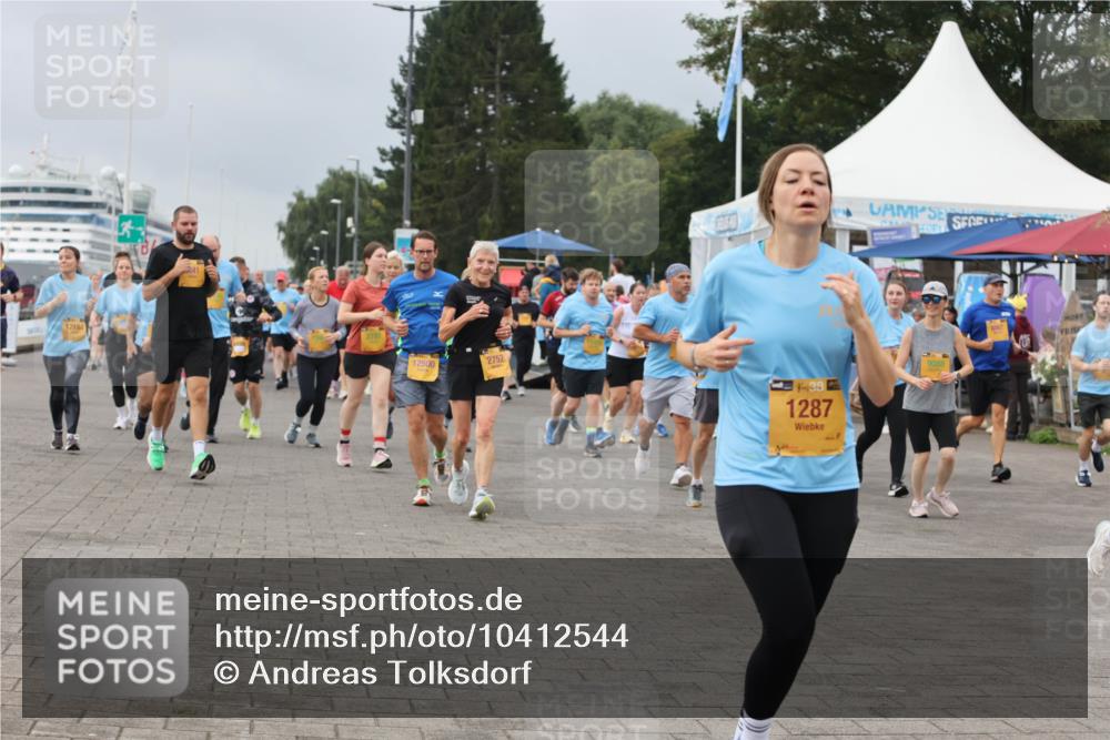 13.09.2026 - Kiel Lauf Andreas Tolksdorf http://msf.ph/oto/10412544 13.09.2026 10:03:00 Kiellinie 12184, 12500, 2752, 39, 1287, 9088 meine-sportfotos.de