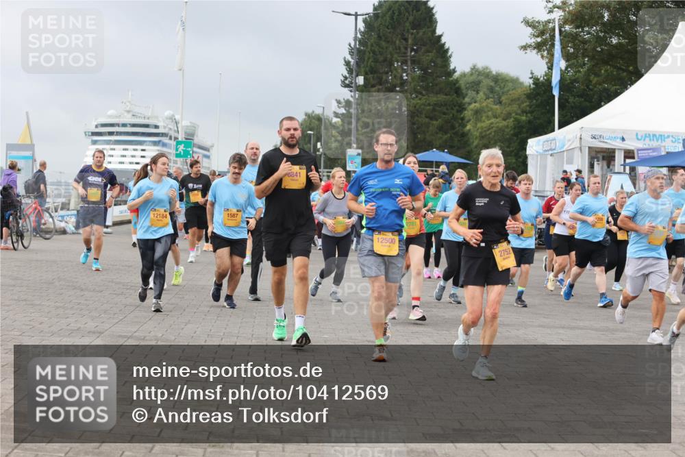 13.09.2026 - Kiel Lauf Andreas Tolksdorf http://msf.ph/oto/10412569 13.09.2026 10:03:02 Kiellinie 3, 12184, 1587, 6841, 12500, 2781, 1208, 2752 meine-sportfotos.de