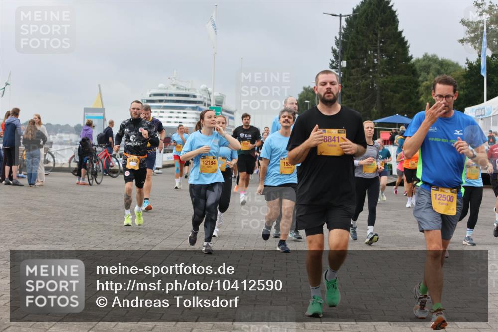 13.09.2026 - Kiel Lauf Andreas Tolksdorf http://msf.ph/oto/10412590 13.09.2026 10:03:03 Kiellinie 8459, 12184, 158, 38, 8841, 20, 12500, 11028 meine-sportfotos.de