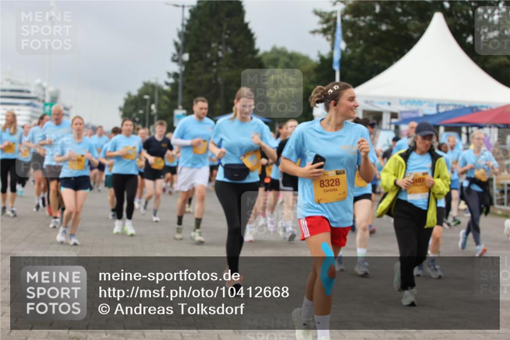 13.09.2026 - Kiel Lauf Andreas Tolksdorf http://msf.ph/oto/10412668 13.09.2026 10:03:10 Kiellinie 717, 8328, 107 meine-sportfotos.de
