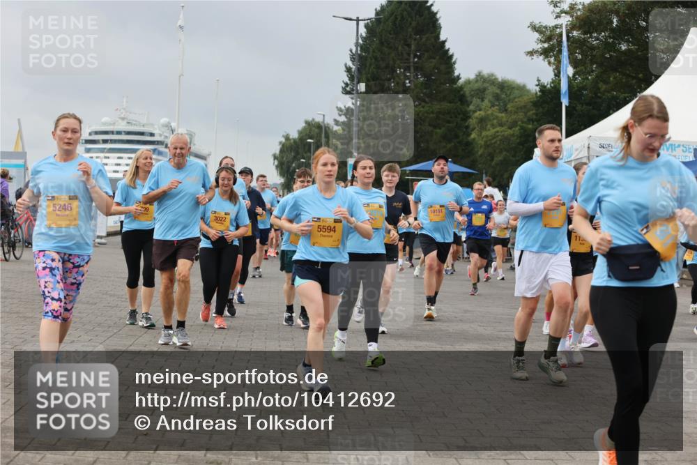 13.09.2026 - Kiel Lauf Andreas Tolksdorf http://msf.ph/oto/10412692 13.09.2026 10:03:12 Kiellinie 5246, 99, 3022, 39, 5594, 10191, 11 meine-sportfotos.de