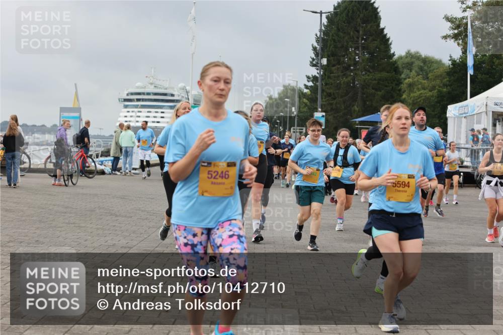 13.09.2026 - Kiel Lauf Andreas Tolksdorf http://msf.ph/oto/10412710 13.09.2026 10:03:13 Kiellinie 5246, 936, 5594, 2, 476 meine-sportfotos.de