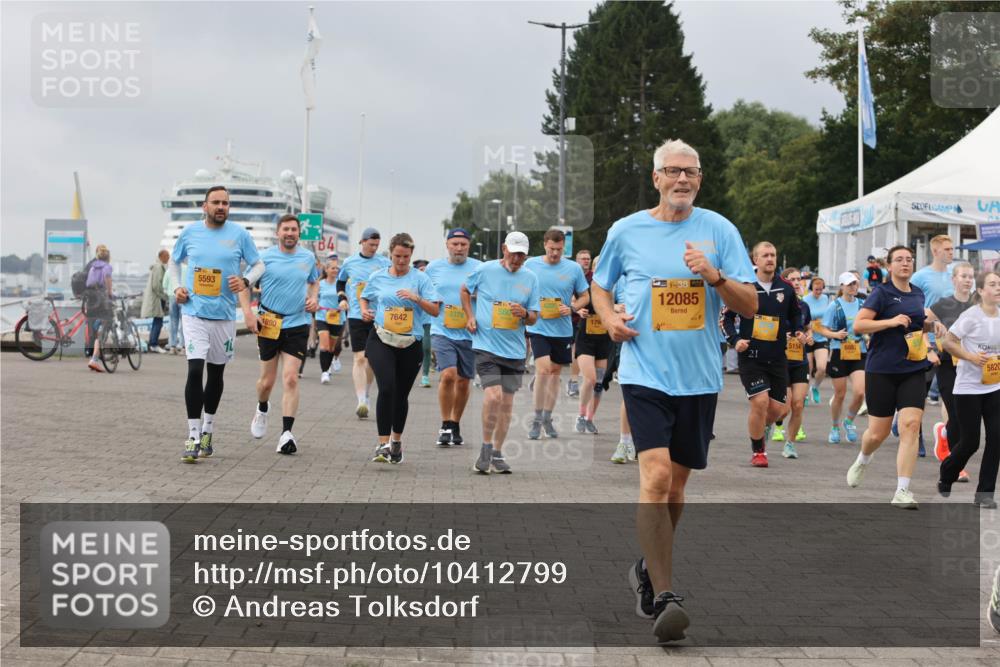 13.09.2026 - Kiel Lauf Andreas Tolksdorf http://msf.ph/oto/10412799 13.09.2026 10:03:20 Kiellinie 5593, 1890, 7642, 3378, 179, 39, 12085, 5154, 6887, 21, 5820 meine-sportfotos.de