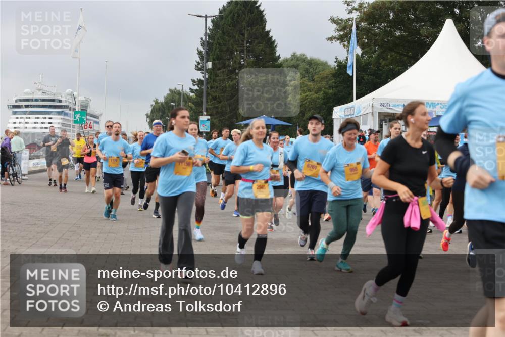 13.09.2026 - Kiel Lauf Andreas Tolksdorf http://msf.ph/oto/10412896 13.09.2026 10:03:27 Kiellinie 4, 1779, 156, 6761, 955 meine-sportfotos.de