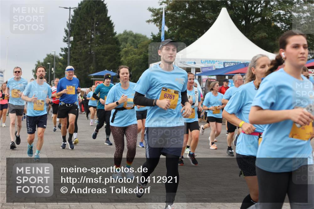13.09.2026 - Kiel Lauf Andreas Tolksdorf http://msf.ph/oto/10412921 13.09.2026 10:03:29 Kiellinie 3108, 1779, 7451, 38, 6761 meine-sportfotos.de