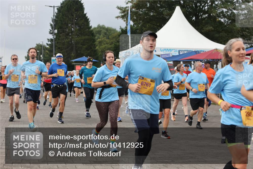13.09.2026 - Kiel Lauf Andreas Tolksdorf http://msf.ph/oto/10412925 13.09.2026 10:03:29 Kiellinie 3108, 1779, 7451, 10722, 38, 6761, 3425, 6170, 2940 meine-sportfotos.de