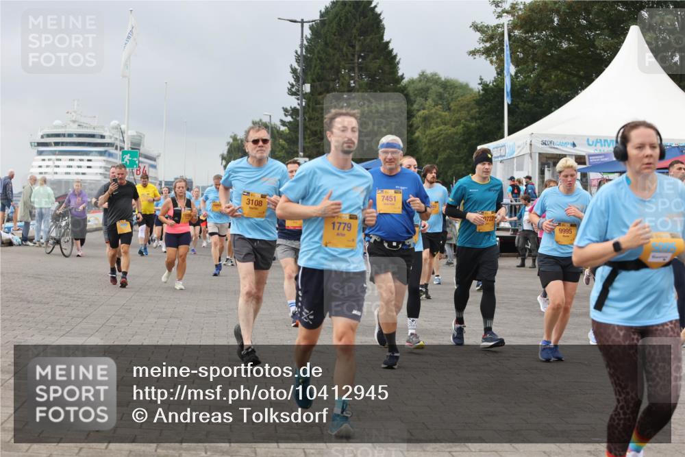 13.09.2026 - Kiel Lauf Andreas Tolksdorf http://msf.ph/oto/10412945 13.09.2026 10:03:30 Kiellinie 3108, 1779, 7451, 933, 0722, 9995 meine-sportfotos.de
