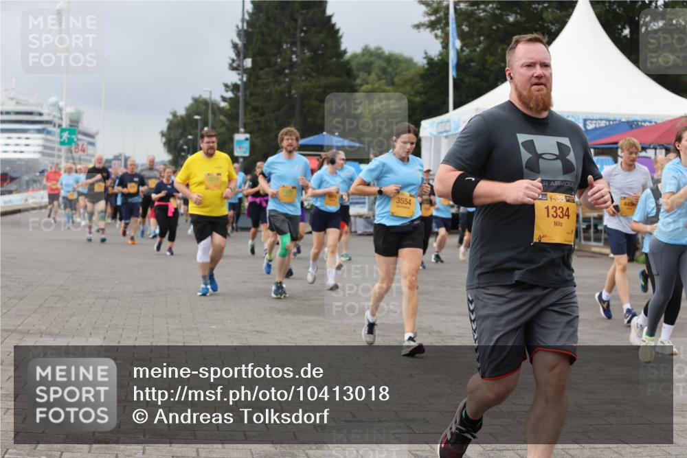 13.09.2026 - Kiel Lauf Andreas Tolksdorf http://msf.ph/oto/10413018 13.09.2026 10:03:38 Kiellinie 3554, 4, 38, 1334 meine-sportfotos.de