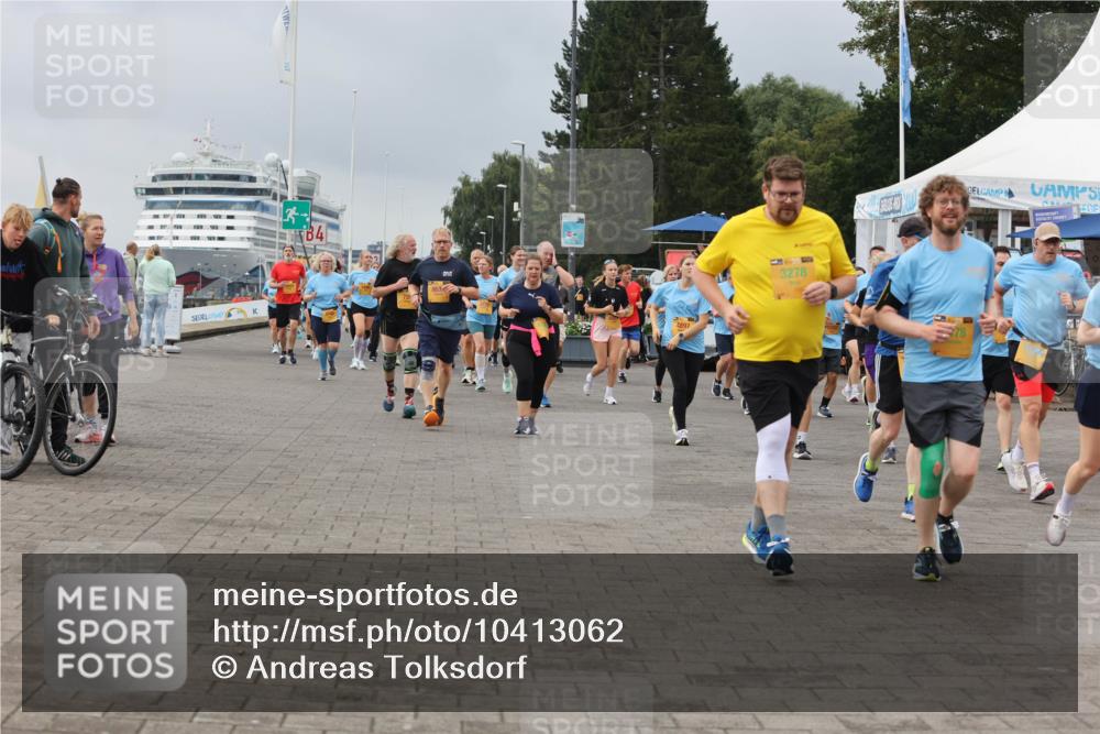 13.09.2026 - Kiel Lauf Andreas Tolksdorf http://msf.ph/oto/10413062 13.09.2026 10:03:41 Kiellinie 333, 4, 4897, 3278 meine-sportfotos.de