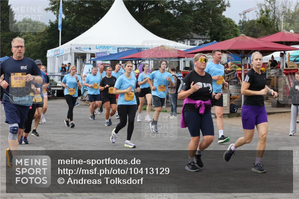 13.09.2026 - Kiel Lauf Andreas Tolksdorf http://msf.ph/oto/10413129 13.09.2026 10:03:45 Kiellinie 39, 8639, 7205, 6884, 863, 4897, 10157, 114, 0786 meine-sportfotos.de