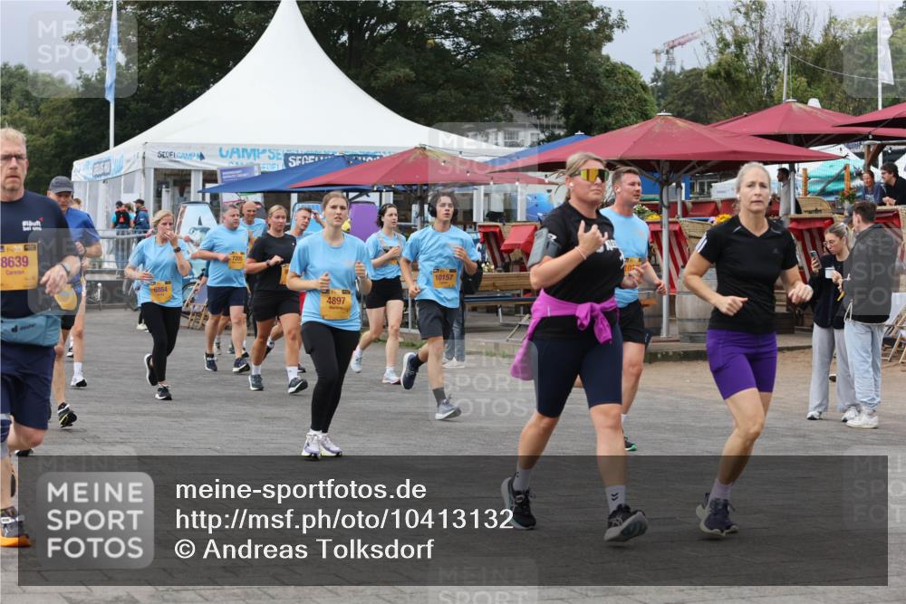 13.09.2026 - Kiel Lauf Andreas Tolksdorf http://msf.ph/oto/10413132 13.09.2026 10:03:46 Kiellinie 39, 8639, 6884, 7205, 4897, 10157 meine-sportfotos.de