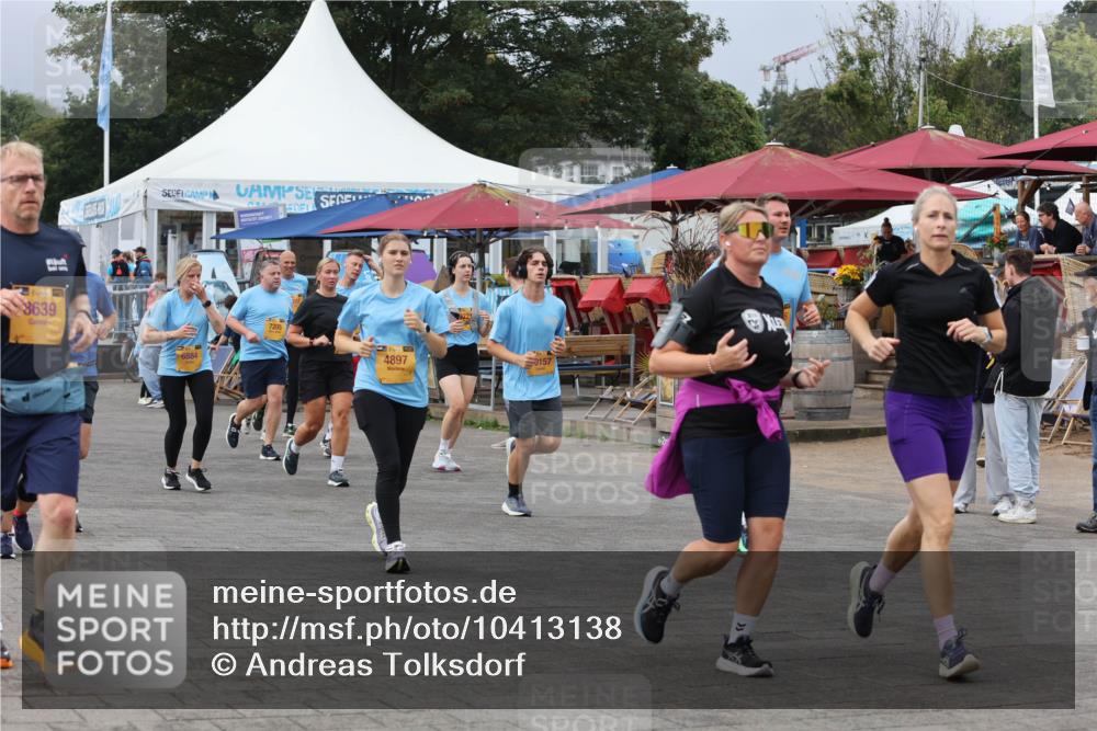 13.09.2026 - Kiel Lauf Andreas Tolksdorf http://msf.ph/oto/10413138 13.09.2026 10:03:46 Kiellinie 8639, 6884, 7205, 4897, 0157 meine-sportfotos.de