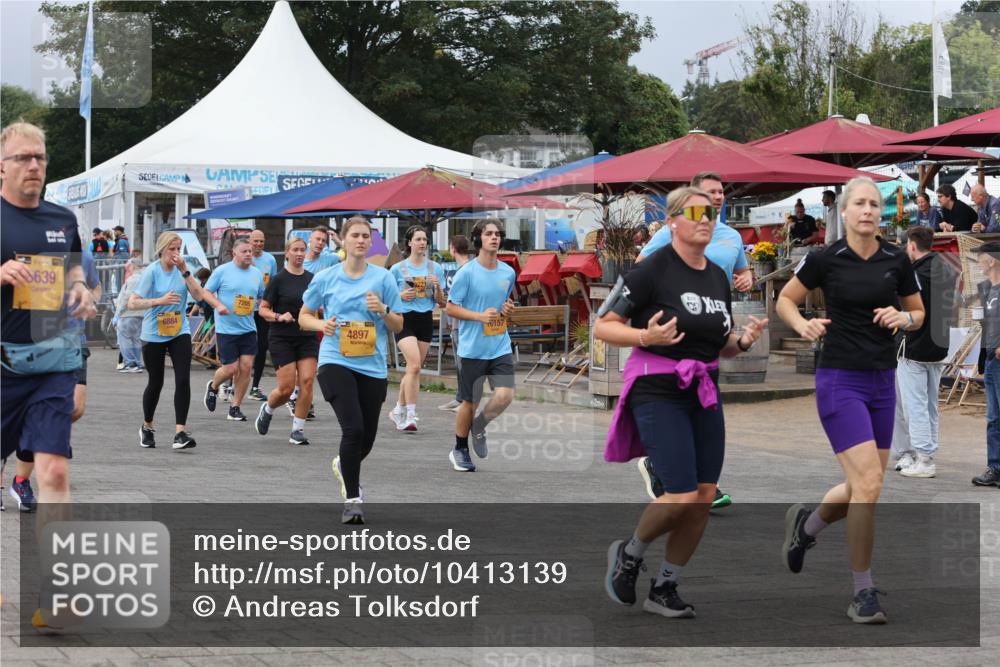 13.09.2026 - Kiel Lauf Andreas Tolksdorf http://msf.ph/oto/10413139 13.09.2026 10:03:46 Kiellinie 8639, 7205, 6884, 4897, 157 meine-sportfotos.de