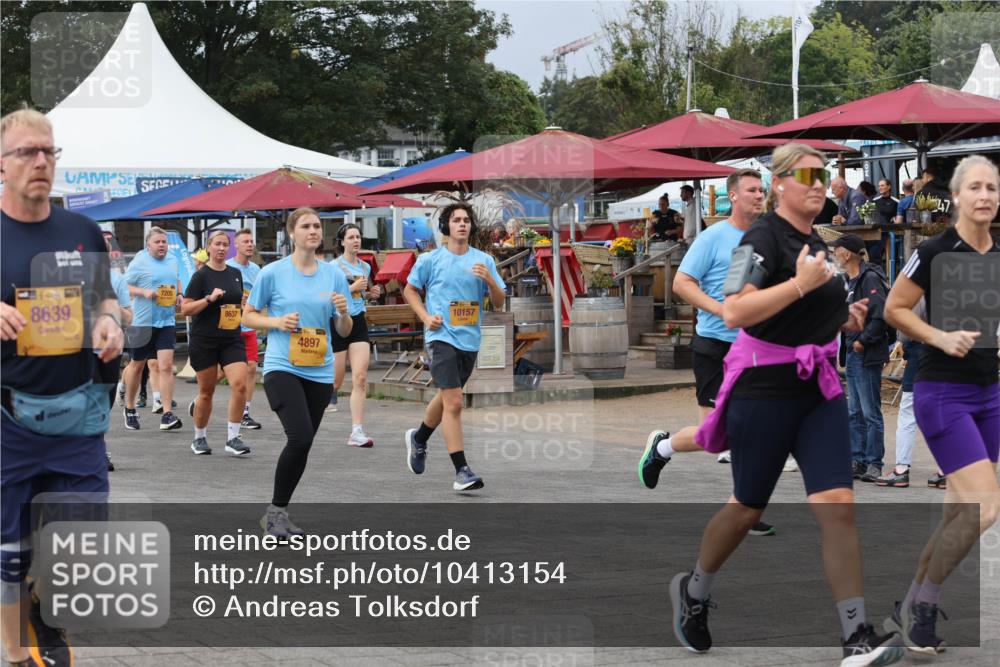 13.09.2026 - Kiel Lauf Andreas Tolksdorf http://msf.ph/oto/10413154 13.09.2026 10:03:46 Kiellinie 8639, 7205, 8637, 4897, 40, 10157 meine-sportfotos.de