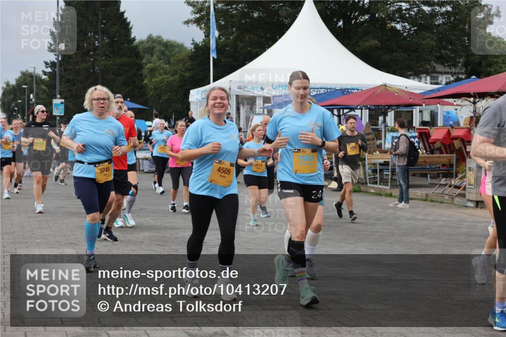 13.09.2026 - Kiel Lauf Andreas Tolksdorf http://msf.ph/oto/10413207 13.09.2026 10:03:50 Kiellinie 2559, 9745, 4509, 3111, 38, 1562, 24, 4898 meine-sportfotos.de