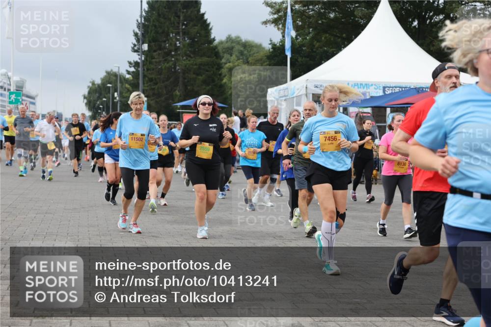 13.09.2026 - Kiel Lauf Andreas Tolksdorf http://msf.ph/oto/10413241 13.09.2026 10:03:52 Kiellinie 38, 7456, 11502, 2559, 2075, 8130 meine-sportfotos.de