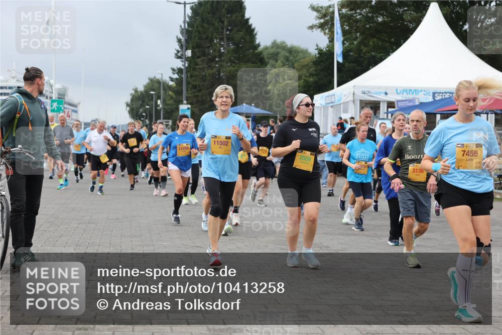 13.09.2026 - Kiel Lauf Andreas Tolksdorf http://msf.ph/oto/10413258 13.09.2026 10:03:53 Kiellinie 39, 38, 11502, 7456, 12722, 11259, 2559, 075, 8136 meine-sportfotos.de
