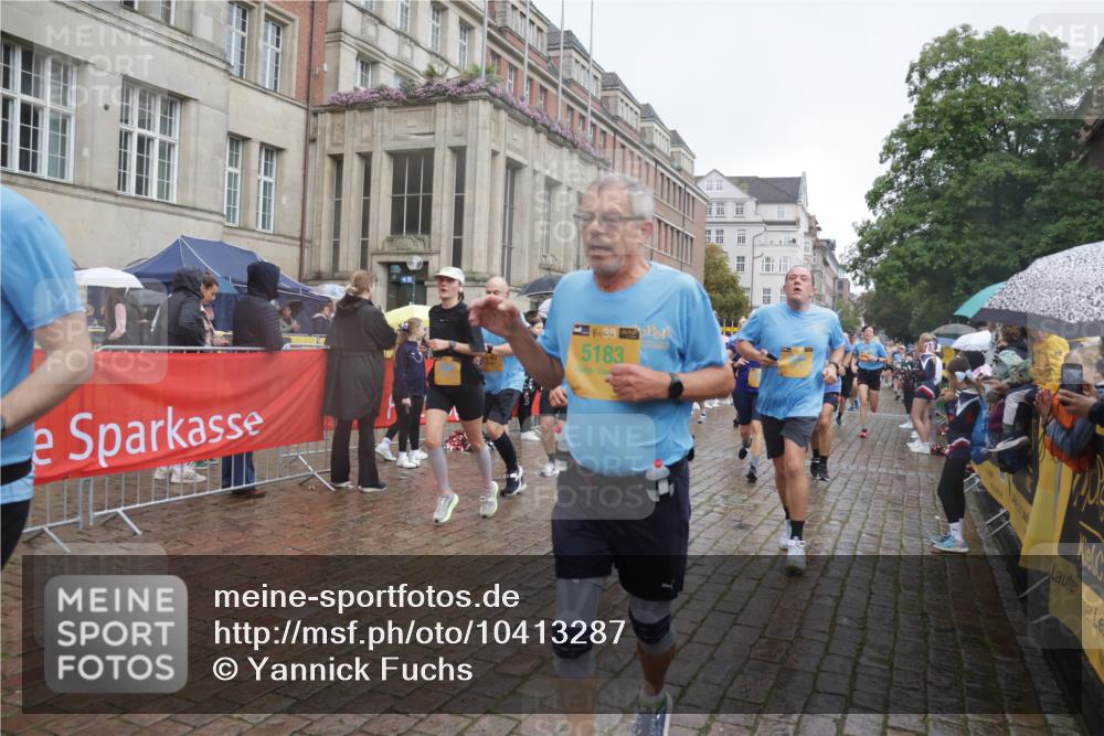 13.09.2026 - Kiel Lauf Yannick Fuchs http://msf.ph/oto/10413287 13.09.2026 10:44:51 Ziel 427, 451, 1323, 1357, 1751, 1753, 2189, 2488, 2952, 3134, 3152, 3282, 3591, 4532, 4829, 6731, 7122, 7279, 7327, 8198, 8445, 8669, 9326, 10082, 10572, 11714, 11731, 12105, 12240, 12543, 12620, 501, 688, 1275, 1335, 1377, 1379, 1439, 1751, 2289, 2545, 2659, 2826, 2837, 2920, 3009, 3469, 3980, 4033, 4243, 4432, 4532, 5183, 5294, 5420, 5567, 5599, 5697, 5699, 5740, 5778, 5859, 6194, 6229, 6580, 6611, 6637, 6711, 6959, 7250, 7291, 7468, 7504, 7677, 7701, 7910, 5220 meine-sportfotos.de