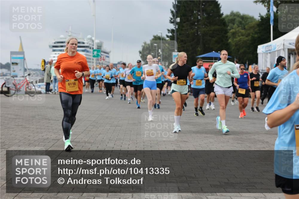 13.09.2026 - Kiel Lauf Andreas Tolksdorf http://msf.ph/oto/10413335 13.09.2026 10:04:03 Kiellinie 6116, 12316, 12756 meine-sportfotos.de