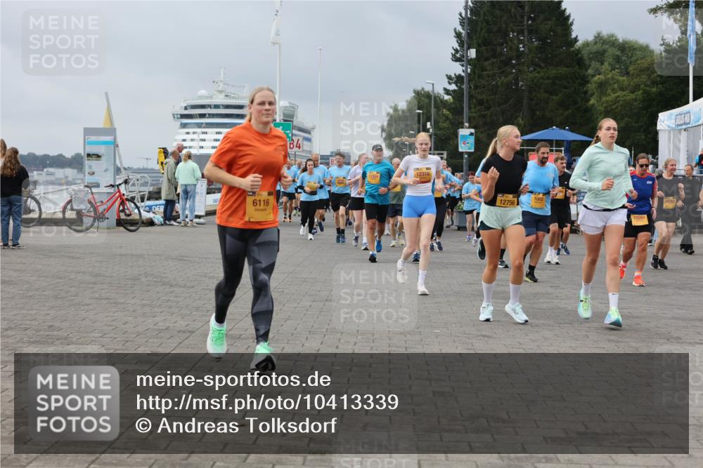 13.09.2026 - Kiel Lauf Andreas Tolksdorf http://msf.ph/oto/10413339 13.09.2026 10:04:03 Kiellinie 6116, 12316, 12756, 1002, 10591 meine-sportfotos.de
