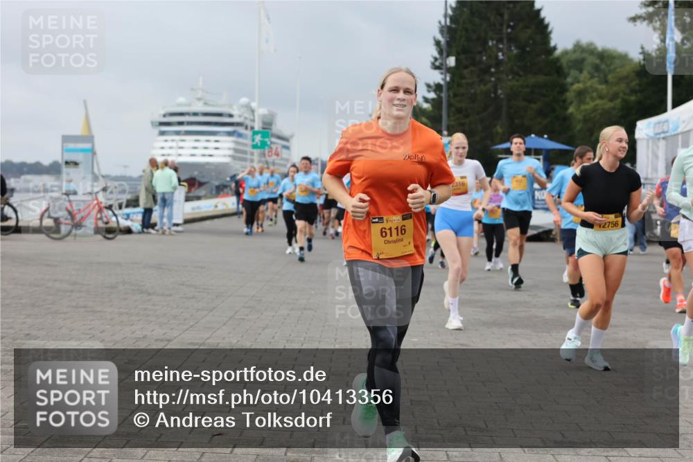 13.09.2026 - Kiel Lauf Andreas Tolksdorf http://msf.ph/oto/10413356 13.09.2026 10:04:05 Kiellinie 6116, 2316, 2756 meine-sportfotos.de