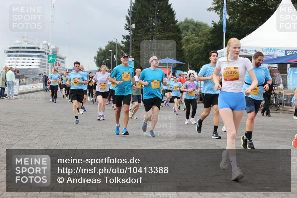 13.09.2026 - Kiel Lauf Andreas Tolksdorf http://msf.ph/oto/10413388 13.09.2026 10:04:07 Kiellinie 4058, 11554, 1522, 675, 12316, 02 meine-sportfotos.de