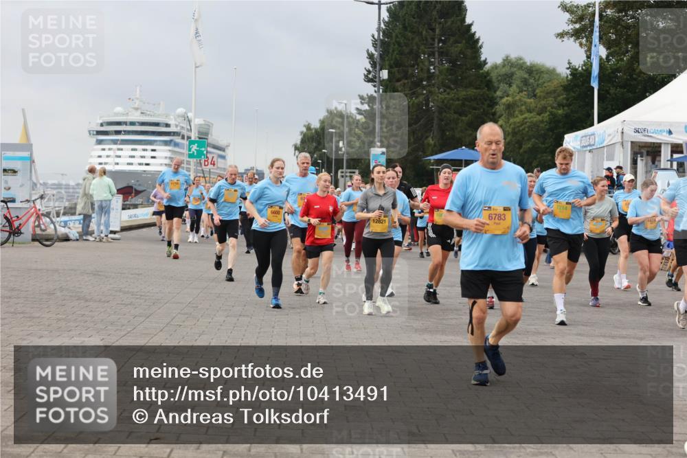 13.09.2026 - Kiel Lauf Andreas Tolksdorf http://msf.ph/oto/10413491 13.09.2026 10:04:14 Kiellinie 13, 6600, 6783, 12821 meine-sportfotos.de
