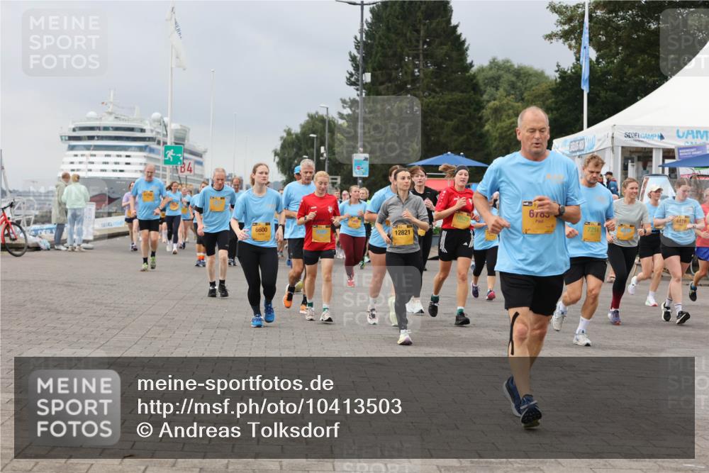 13.09.2026 - Kiel Lauf Andreas Tolksdorf http://msf.ph/oto/10413503 13.09.2026 10:04:14 Kiellinie 6600, 12821, 11, 4478 meine-sportfotos.de