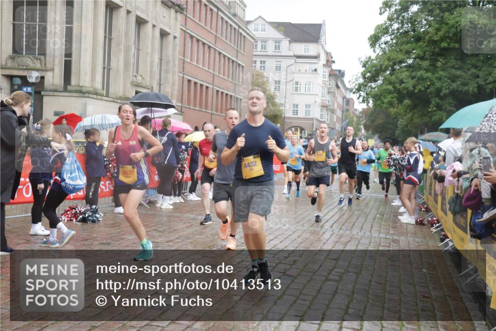13.09.2026 - Kiel Lauf Yannick Fuchs http://msf.ph/oto/10413513 13.09.2026 10:45:09 Ziel 478, 979, 1482, 1606, 1703, 1878, 2410, 3753, 3872, 4044, 4588, 4681, 5220, 5296, 5361, 5600, 5763, 5764, 6298, 7631, 7765, 8457, 8744, 8941, 9702, 9703, 9917, 9956, 10526, 10666, 10915, 10986, 11473, 12670, 427, 451, 688, 1181, 1323, 1357, 1751, 1753, 2189, 2488, 2952, 3134, 3152, 3282, 3591, 4033, 4432, 4532, 4829, 5420, 5567, 6194, 6580, 6637, 6731, 7122, 7279, 7327, 7701, 7910, 8198, 8445, 8669, 8941, 9326, 10082, 10388, 10572, 461, 1590, 2391, 3285, 3796 meine-sportfotos.de