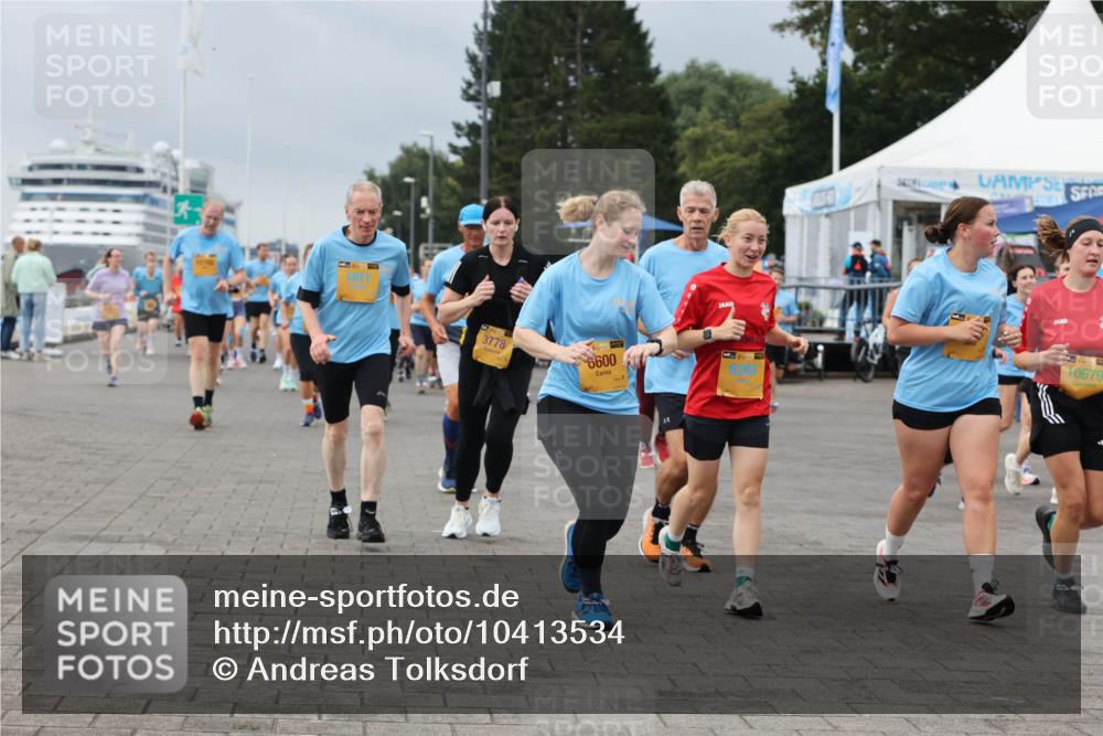 13.09.2026 - Kiel Lauf Andreas Tolksdorf http://msf.ph/oto/10413534 13.09.2026 10:04:17 Kiellinie 1811, 3778, 6600, 6393, 10679 meine-sportfotos.de