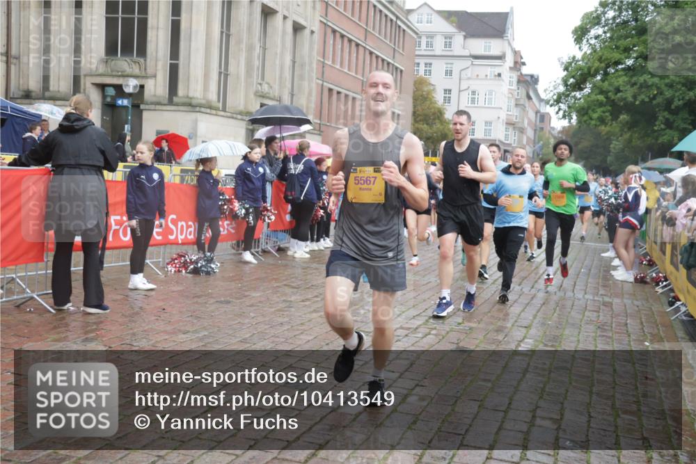 13.09.2026 - Kiel Lauf Yannick Fuchs http://msf.ph/oto/10413549 13.09.2026 10:45:11 Ziel 478, 979, 1482, 1590, 1606, 1703, 1878, 2391, 2410, 3285, 3753, 3796, 3872, 4044, 4588, 4681, 5220, 5296, 5361, 5600, 5763, 5764, 6298, 7631, 7765, 8457, 8744, 9702, 9703, 9956, 10183, 10526, 10666, 10915, 10986, 11473, 12670, 427, 451, 688, 1181, 1323, 1357, 1751, 1753, 2189, 2488, 2952, 3134, 3152, 3282, 3591, 4033, 4432, 4532, 4829, 5420, 5567, 6194, 6298, 6580, 6637, 6731, 7122, 7279, 7327, 7701, 7910, 8198, 8445, 8669, 8941, 9326, 9917, 10082, 10388, 10572, 461 meine-sportfotos.de