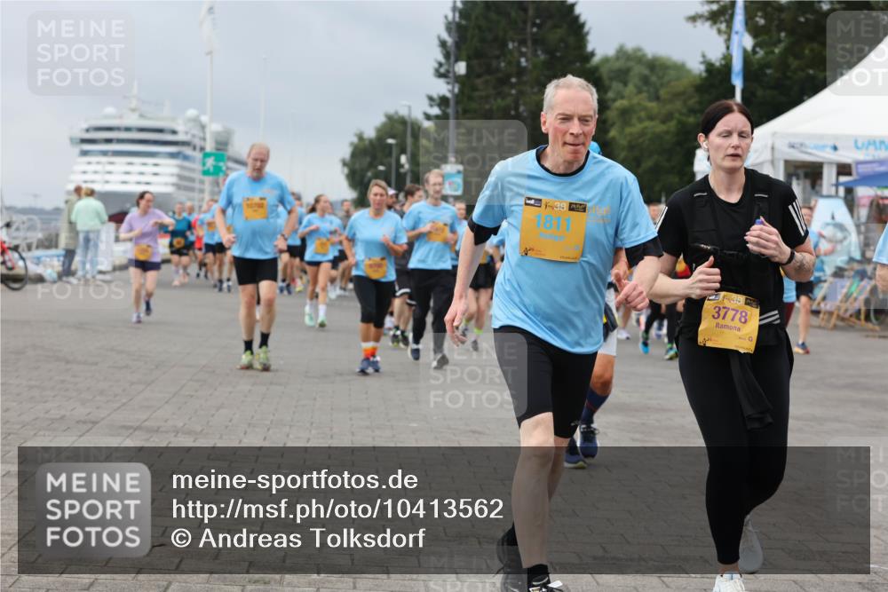 13.09.2026 - Kiel Lauf Andreas Tolksdorf http://msf.ph/oto/10413562 13.09.2026 10:04:19 Kiellinie 38, 1811, 3778 meine-sportfotos.de