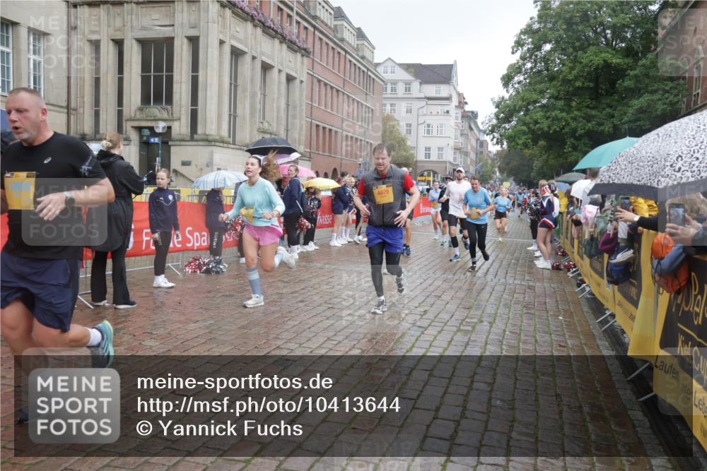 13.09.2026 - Kiel Lauf Yannick Fuchs http://msf.ph/oto/10413644 13.09.2026 10:45:20 Ziel 979, 1012, 1267, 1482, 1575, 1590, 1703, 2391, 3263, 3264, 3285, 3628, 3796, 4168, 4588, 5220, 5296, 5361, 5365, 5600, 5763, 5764, 6799, 7620, 7631, 7795, 8457, 8788, 9378, 9845, 9956, 10183, 10915, 10948, 11541, 11951, 12355, 427, 451, 478, 979, 1181, 1323, 1357, 1606, 1703, 1878, 2189, 2410, 2952, 3591, 3753, 3872, 4044, 4681, 4829, 5296, 5764, 6298, 6731, 7327, 7765, 8198, 8669, 8941, 9326, 9702, 9917, 10388, 10572, 360, 461, 1682 meine-sportfotos.de