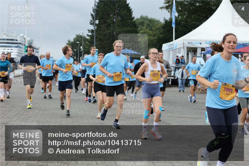 13.09.2026 - Kiel Lauf Andreas Tolksdorf http://msf.ph/oto/10413715 13.09.2026 10:04:28 Kiellinie 12171, 10750, 4525, 39, 3833, 1, 38, 7899, 92 meine-sportfotos.de