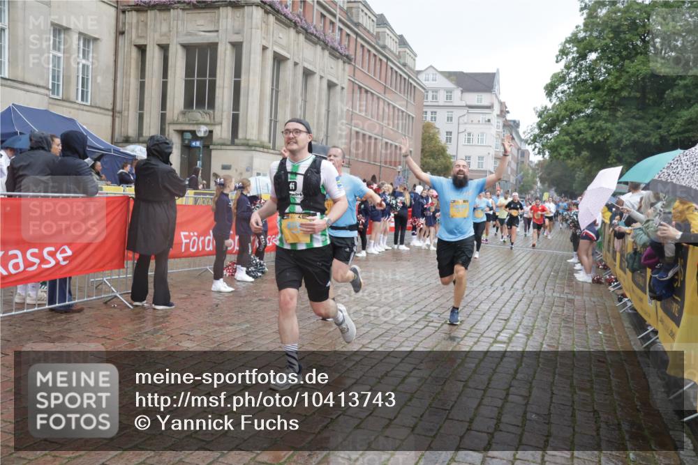 13.09.2026 - Kiel Lauf Yannick Fuchs http://msf.ph/oto/10413743 13.09.2026 10:45:30 Ziel 360, 461, 1012, 1180, 1267, 1682, 1969, 2599, 2836, 3075, 3182, 3263, 3264, 3628, 3749, 4151, 4168, 4536, 4699, 4726, 5365, 5957, 6269, 6406, 7027, 7620, 7735, 7766, 7795, 8444, 8762, 8788, 9083, 9429, 9867, 9895, 10441, 11951, 12044, 12355, 12687, 451, 478, 979, 1181, 1482, 1575, 1590, 1606, 1703, 1878, 2391, 2410, 3285, 3753, 3796, 3872, 4044, 4588, 4681, 5220, 5296, 5361, 5600, 5763, 5764, 6298, 6799, 7765, 8198, 8941, 9702, 9917, 10388, 1015 meine-sportfotos.de