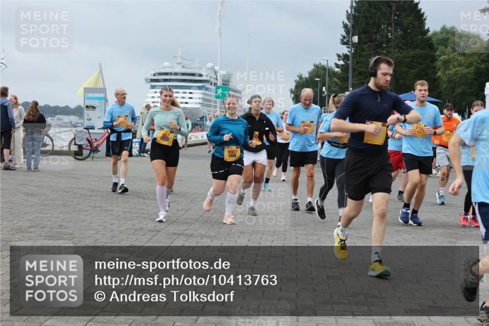 13.09.2026 - Kiel Lauf Andreas Tolksdorf http://msf.ph/oto/10413763 13.09.2026 10:04:31 Kiellinie 567, 9987, 6965, 1344, 970 meine-sportfotos.de