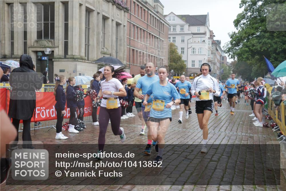13.09.2026 - Kiel Lauf Yannick Fuchs http://msf.ph/oto/10413852 13.09.2026 10:45:36 Ziel 360, 461, 1015, 1180, 1484, 1682, 1752, 1969, 2599, 2836, 3075, 3182, 3347, 3749, 4151, 4536, 4586, 4699, 4726, 5072, 5957, 6269, 6406, 7027, 7735, 7766, 8282, 8442, 8444, 8762, 9083, 9429, 9727, 9867, 9895, 9914, 10149, 10441, 12044, 12687, 478, 979, 1012, 1267, 1482, 1575, 1590, 1606, 1703, 1878, 2391, 2410, 2836, 3263, 3264, 3285, 3628, 3753, 3796, 3872, 4044, 4168, 4588, 4681, 4726, 5220, 5296, 5361, 5365, 5600, 5763, 5764, 6298, 6799, 7765, 9702 meine-sportfotos.de