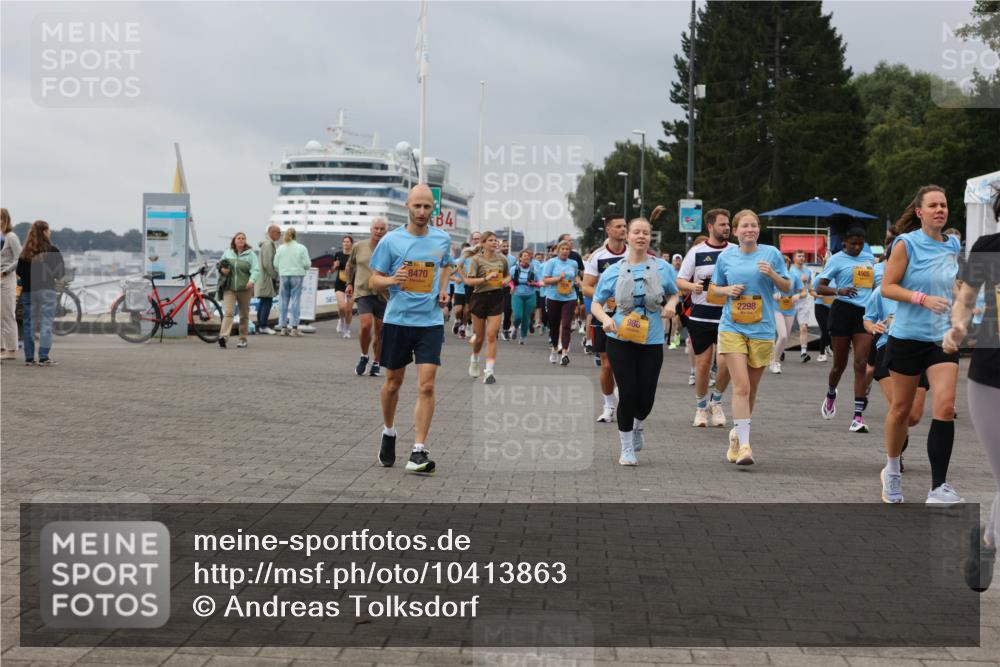 13.09.2026 - Kiel Lauf Andreas Tolksdorf http://msf.ph/oto/10413863 13.09.2026 10:04:43 Kiellinie 8470, 4, 986, 2298, 4905 meine-sportfotos.de