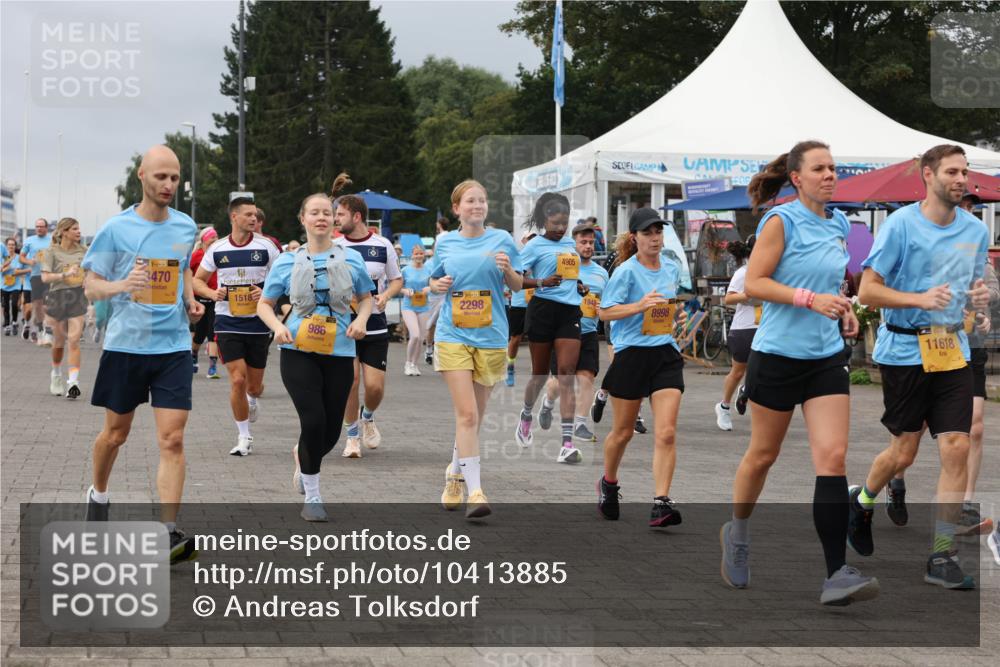 13.09.2026 - Kiel Lauf Andreas Tolksdorf http://msf.ph/oto/10413885 13.09.2026 10:04:44 Kiellinie 38, 3470, 1518, 986, 2298, 4905, 8998, 11618 meine-sportfotos.de