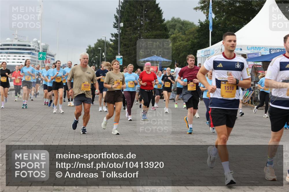 13.09.2026 - Kiel Lauf Andreas Tolksdorf http://msf.ph/oto/10413920 13.09.2026 10:04:47 Kiellinie 4, 1605, 536, 2696, 1228, 9916, 1518 meine-sportfotos.de