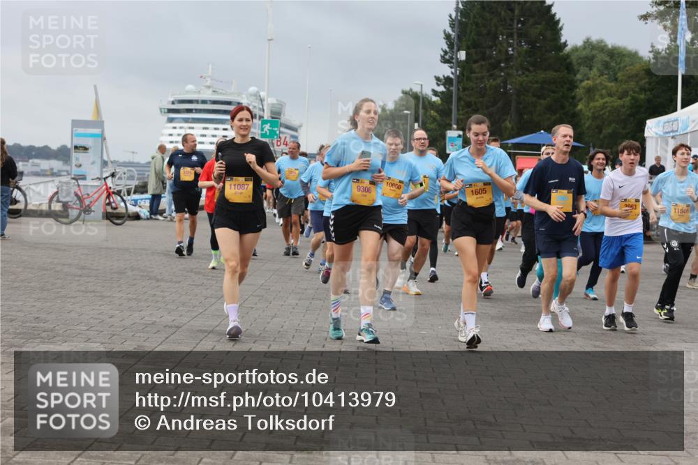 13.09.2026 - Kiel Lauf Andreas Tolksdorf http://msf.ph/oto/10413979 13.09.2026 10:04:52 Kiellinie 3325, 38, 11087, 4, 14, 10660, 9306, 1605, 2063, 11546 meine-sportfotos.de