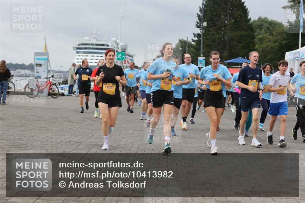 13.09.2026 - Kiel Lauf Andreas Tolksdorf http://msf.ph/oto/10413982 13.09.2026 10:04:52 Kiellinie 38, 11087, 13, 9306, 1605, 115 meine-sportfotos.de