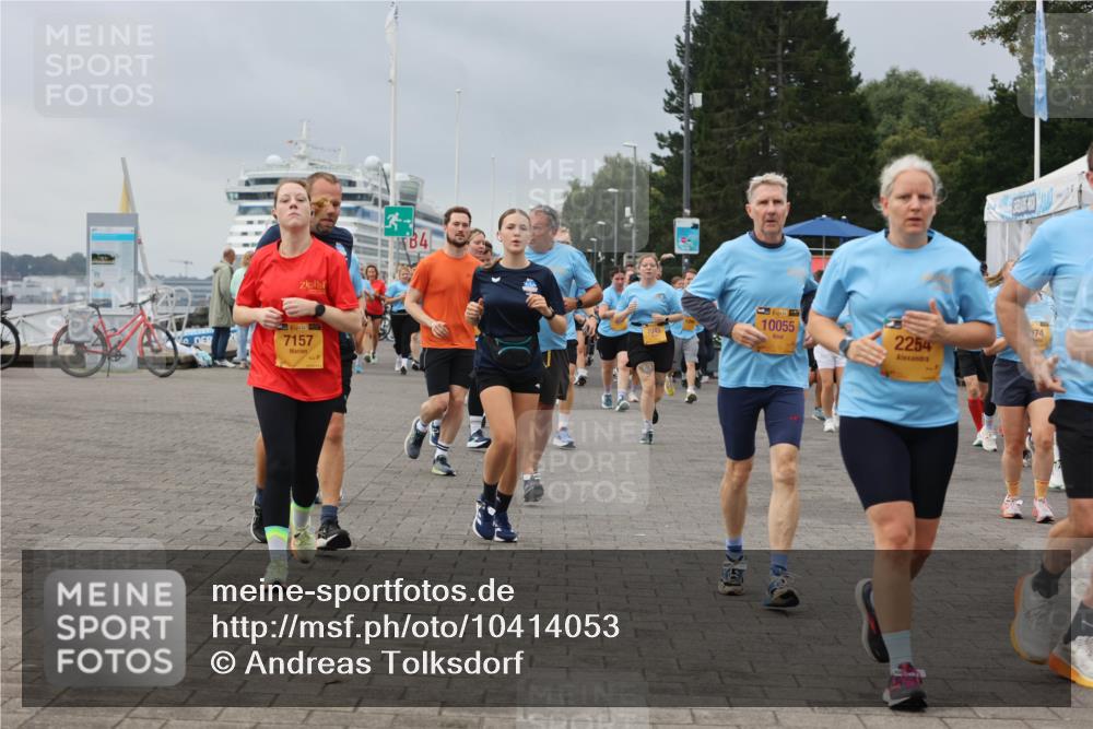 13.09.2026 - Kiel Lauf Andreas Tolksdorf http://msf.ph/oto/10414053 13.09.2026 10:04:56 Kiellinie 38, 7157, 3, 84, 5, 39, 10055, 2254, 74 meine-sportfotos.de